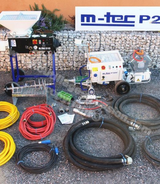 ( *VENDU* ) Machine à projeter M-TEC P20 + mélangeur D10