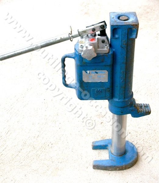( *VENDU* ) Cric hydraulique 10 tonnes HYDROFOR
