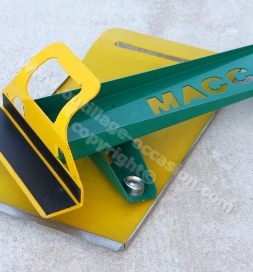 ( *VENDU* ) Leve porte MACC CRIQUET