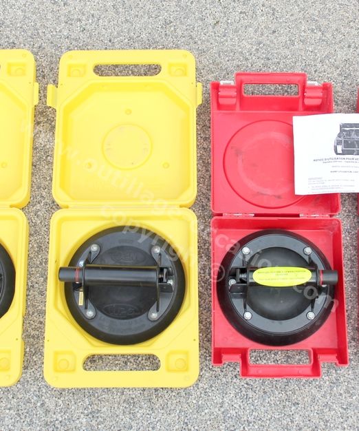 ( *VENDU* ) 4 ventouses à pompe POWR-GRIP