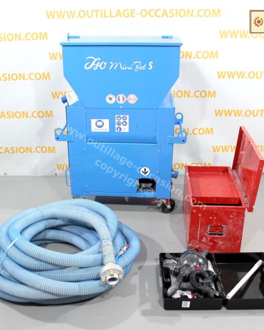 ( *VENDU* ) Machine à projeter ISO MINI JET S + masque respiratoire CleanAIR