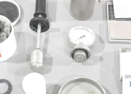 Hygromètre au carbure GANN HYDROMAT CM-P PRO