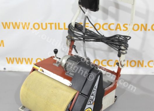 Eponge électrique RAIMONDI BERTA  + batte DOBERMAN + carrelette RUBI TX900N