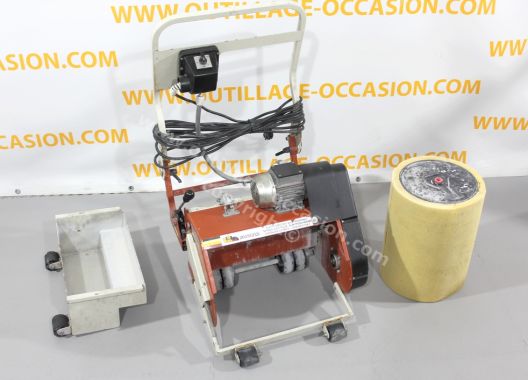 Eponge électrique RAIMONDI BERTA  + batte DOBERMAN + carrelette RUBI TX900N