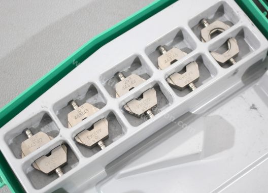 Sertisseuse AGI ROBUR 443013