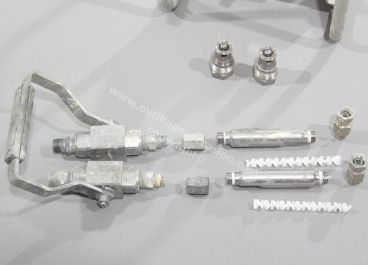 Pulvérisateurs airless GRACO Xtreme X70 + 2 têtes de pompe (*) + manifold MIX