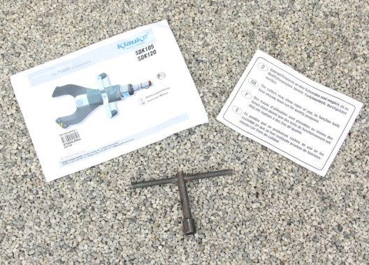 Pompe à pied KLAUKE FHP2 + tête de sertissage PK220U + tête coupe câble SDK 105