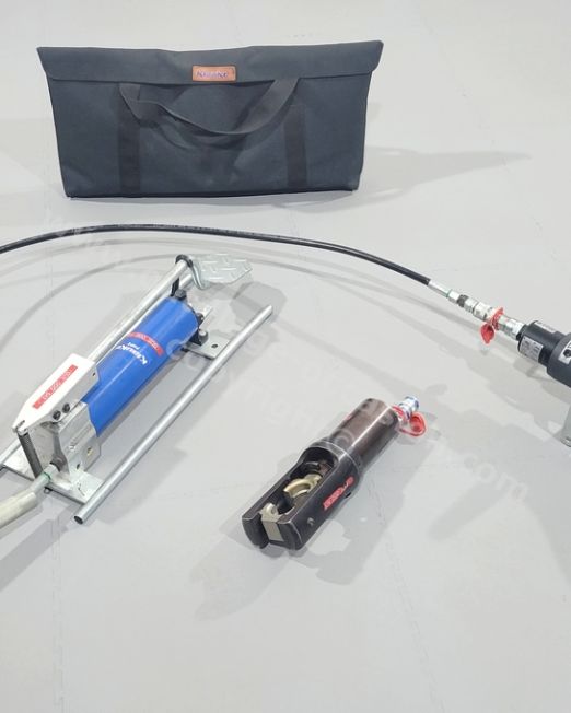 Pompe à pied KLAUKE FHP2 + tête de sertissage PK220U + tête coupe câble SDK 105