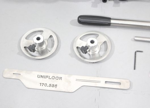 Soudeuse automatique LEISTER UNIFLOOR 500