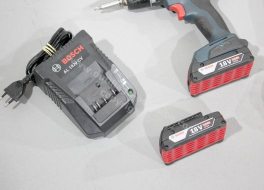 Cintreuse arbalète multicouche VIRAX + visseuse BOSCH