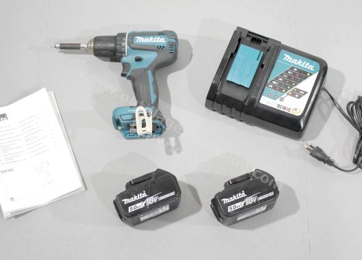 Perceuse visseuse MAKITA DDF485RTJ