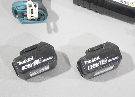 Perceuse visseuse MAKITA DDF485RTJ