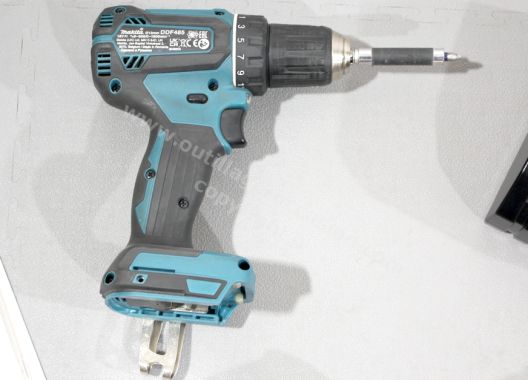 Perceuse visseuse MAKITA DDF485RTJ
