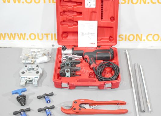 Sertisseuse VIRAX P30+ + 4 mâchoires TH + calibreurs + coupe tube diam.63 + ressorts