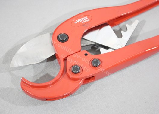 Sertisseuse VIRAX P30+ + 4 mâchoires TH + calibreurs + coupe tube diam.63 + ressorts