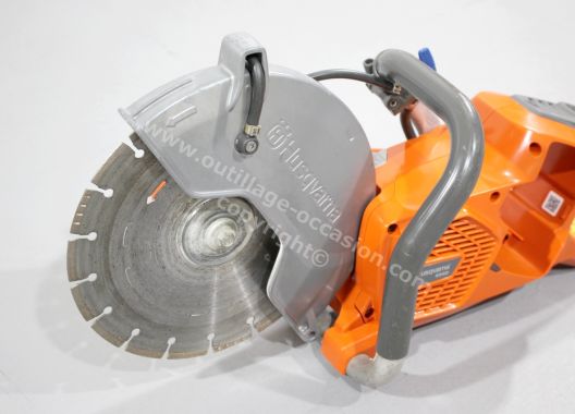 Découpeuse à batterie HUSQVARNA K540i + accessoires