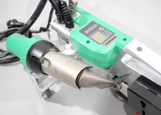 Soudeuse LEISTER UNIROOF AT 40mm