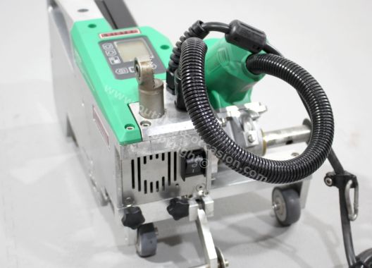 Soudeuse LEISTER UNIROOF AT 40mm