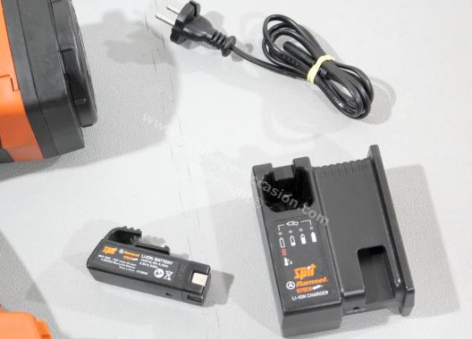 Cloueur gaz SPIT PULSA 40P+