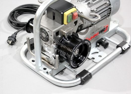 Treuil RUNPOTEC CW 800E avec chariot + groupe électrogène SDMO 4500 PERFORM