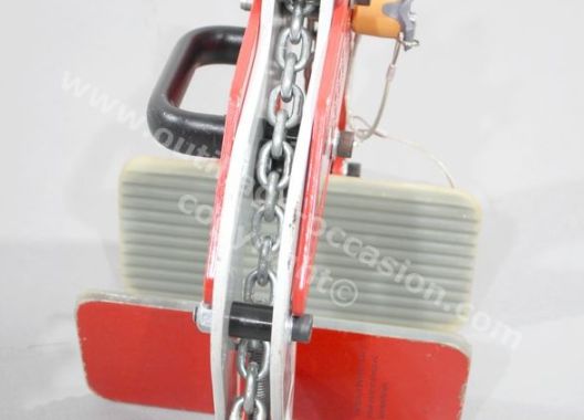 2 pinces de levage pour panneau de bardage / sandwich CARL STAHL 120-240mm