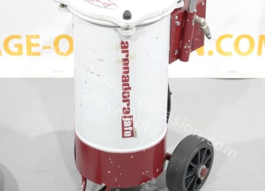 Ensemble EUROPRO / JAFE – sableuse ARENADORA 10L + compresseur E 40 + Aéroréfrigérant