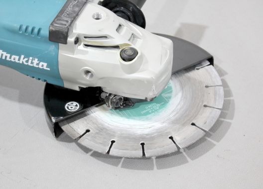 Ensemble MAKITA orienté menuisier