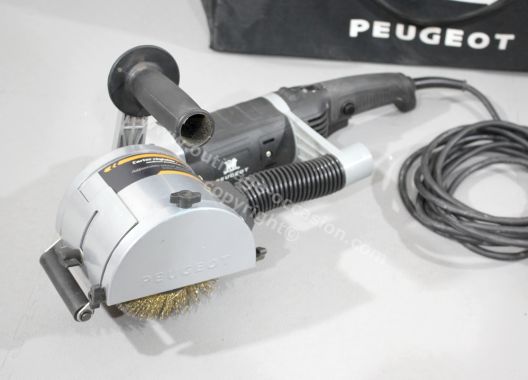 Ensemble MAKITA orienté menuisier