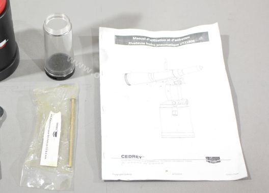 Riveteuse Hydro-Pneumatique CEDREY UT2180R